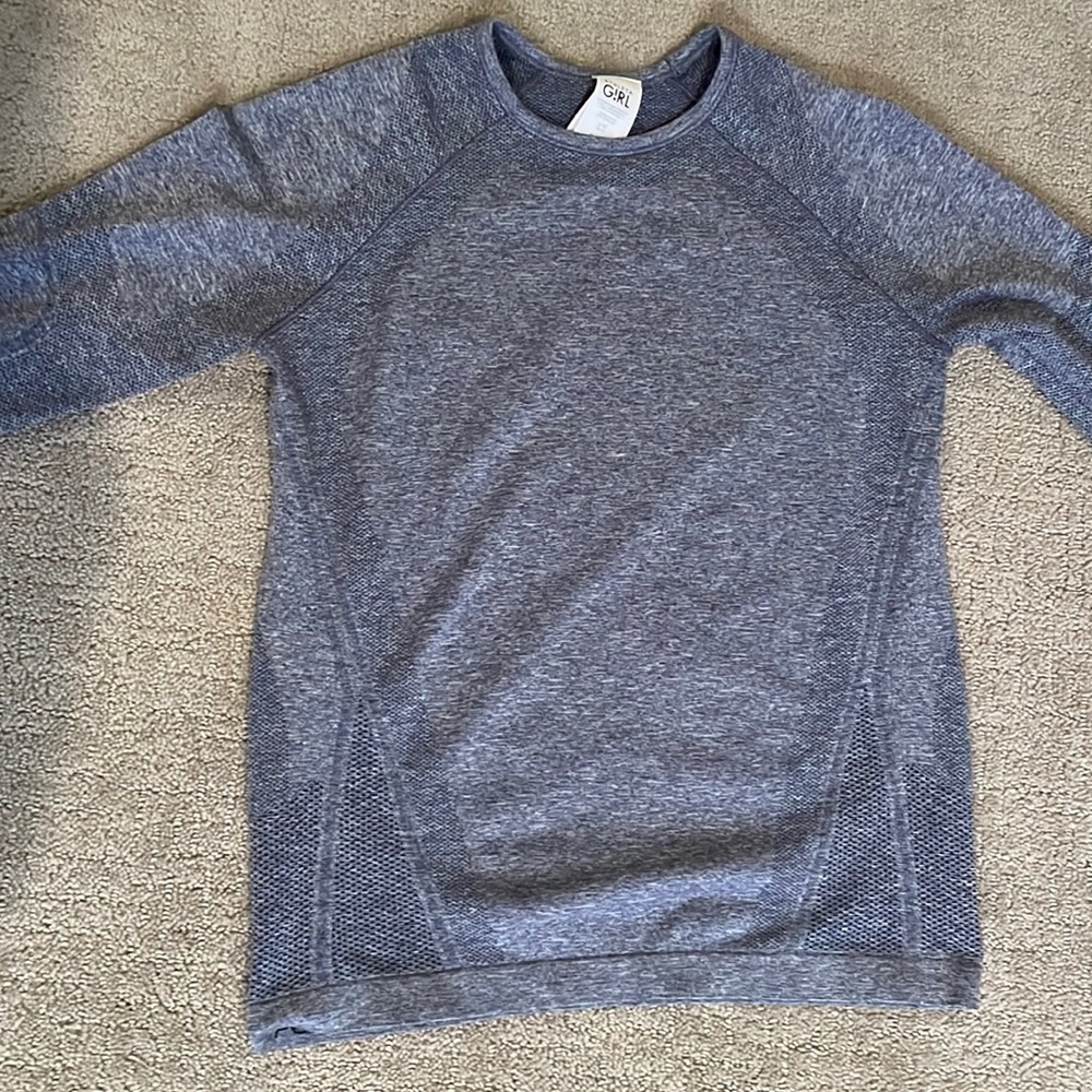 Athleta shirt